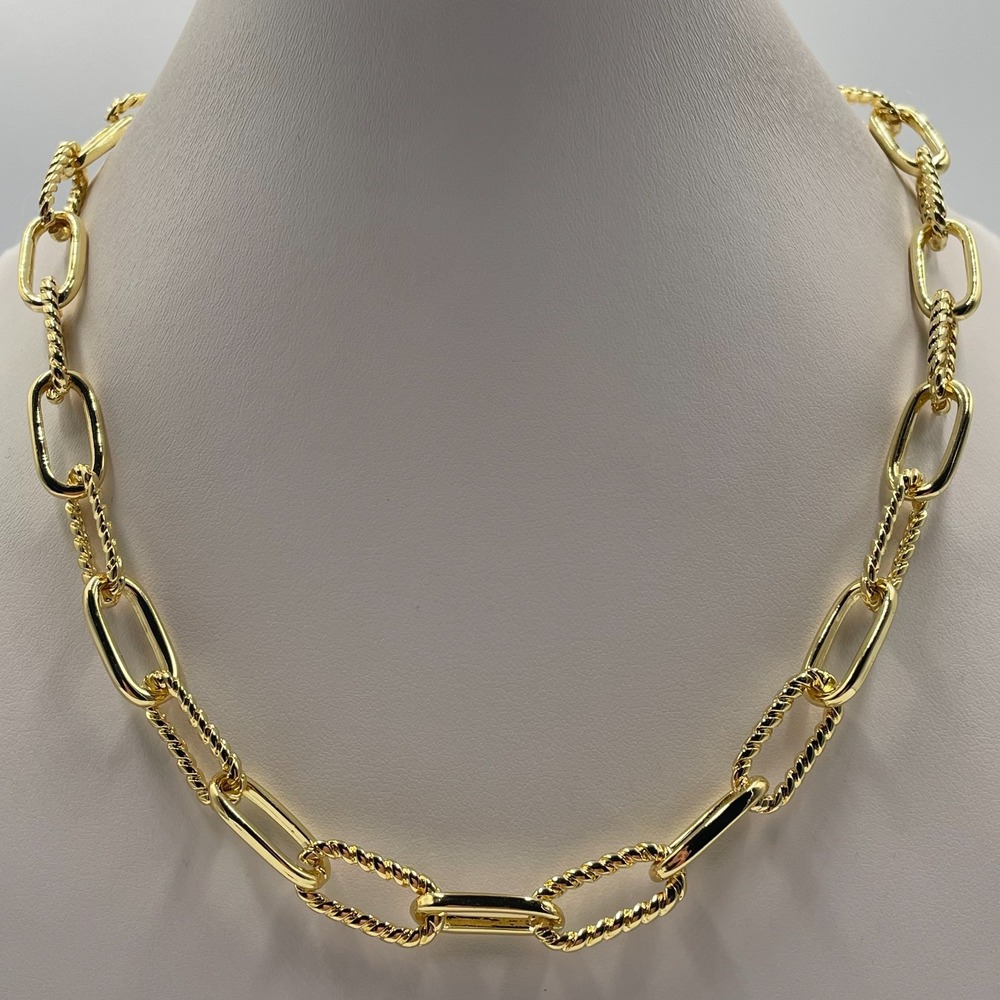 Vintage Gold Tone Alternating Smooth Twisted Paperclip Link Monogram M Necklace